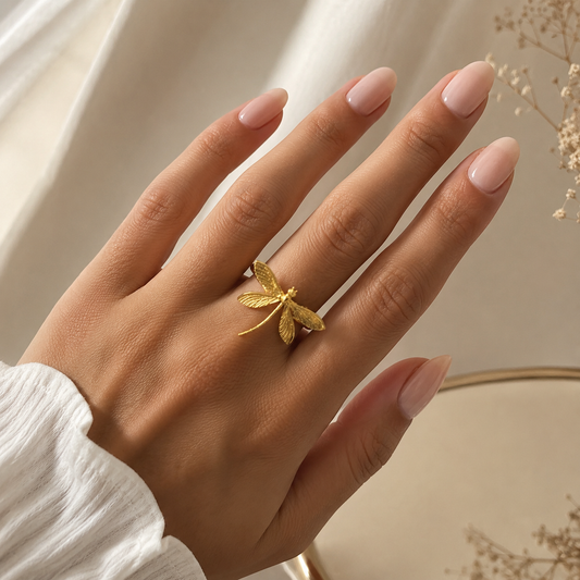 Bague Libellule Dorée Ajustable – Acier Inoxydable