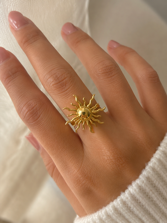 Bague Soleil Dorée Ajustable – Acier Inoxydable